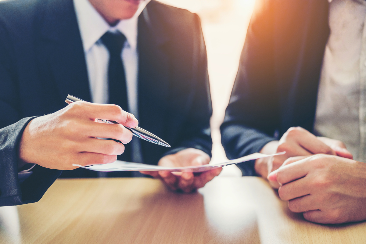 Executor's Legal Responsibilities: Navigating Estate Settlement post image